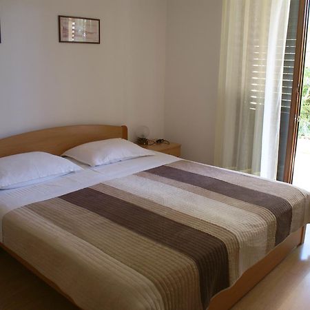 Apartment Ana M Krk Town Exteriér fotografie