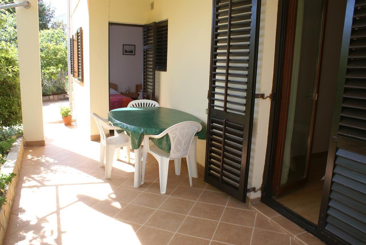 Apartment Ana M Krk Town Exteriér fotografie